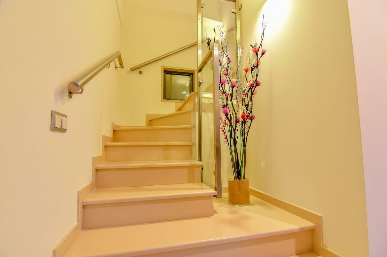Stunning Villa With Pool البوفيرا المظهر الخارجي الصورة